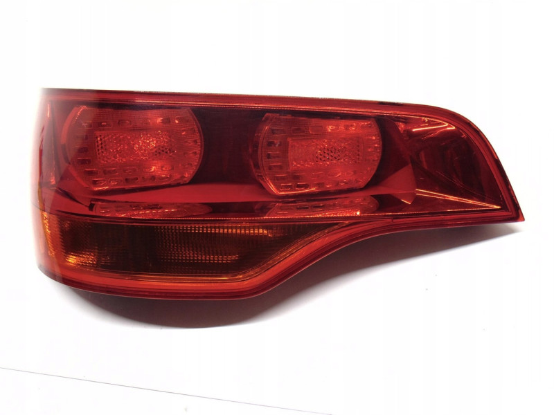 Ліхтар задній Audi Q7 (4L) правий (Magneti marelli) OQ 4L0945093F
