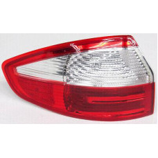 Ліхтар задній зовнішній лівий Ford Fiesta 2013-2019 седан (Depo)