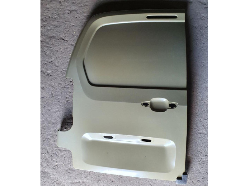 Двері задні ліві Citroen Berlingo / Peugeot Partner 2008-2024 FPS