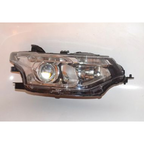 Фара Mitsubishi Outlander 3 2012-2015 (крім XL) права FPS ксенон, лінза 8301C204