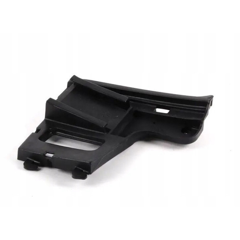 Кріплення бампера праве BMW 7 E38 1994-2002 FPS 51118125308