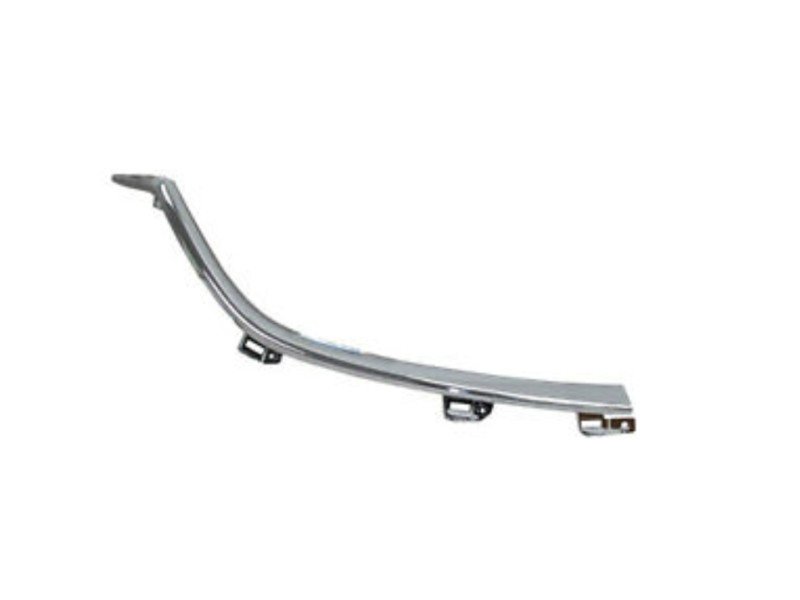 Молдинг решітки радіатора правий Mazda 6 GJ 13-16 (TP) хром GHP9507J1C