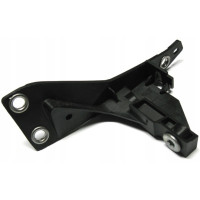 Кріплення переднього бампера ліве Audi A4 B7 05-08 (бампер-панель) (FPS) 8E0805363