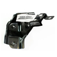 Кріплення правого переднього крила Toyota Prius 2015- (FPS)