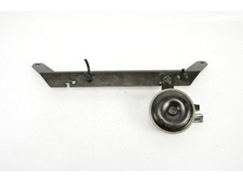 Кронштейн звукового сигналу передній Nissan Juke 2010-2015 FPS