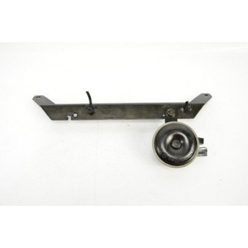 Кронштейн звукового сигналу передній Nissan Juke 2010-2015 FPS