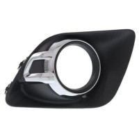 Решітка бампера права Mitsubishi ASX 10-13 з хром окуляром (Tempest)