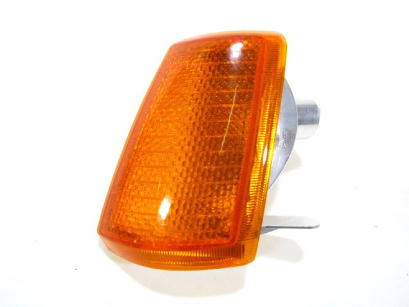 Покажчик повороту Peugeot 205 93-98 лівий жовтий TYC 630329