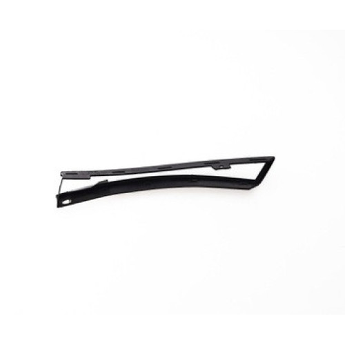 Молдинг переднього бампера правий VW Passat B6 2005-2010 (Elit) 3C08077189B9