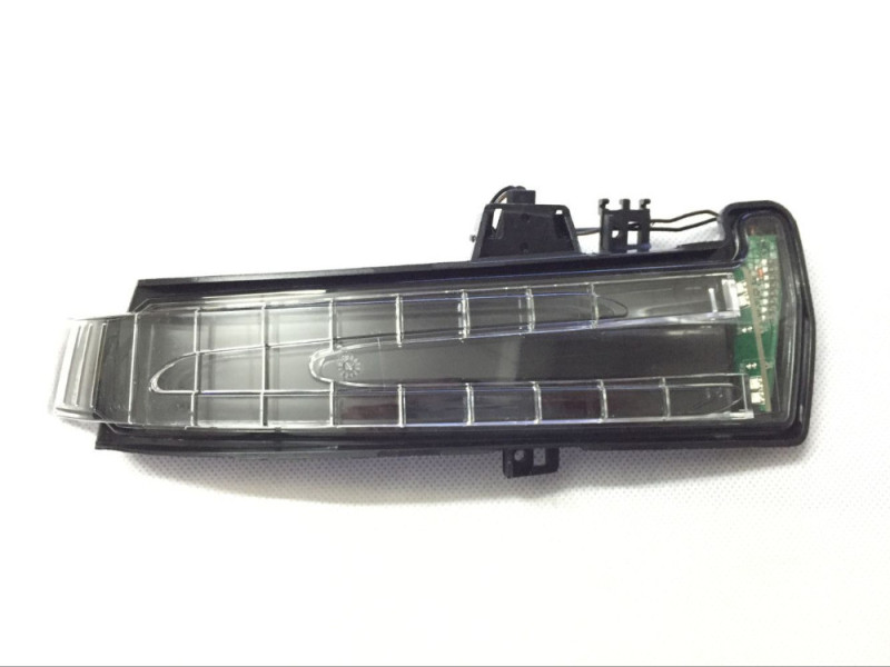 Покажчик повороту лівий дзеркала Mercedes S-Class W221 2010-2012 FPS