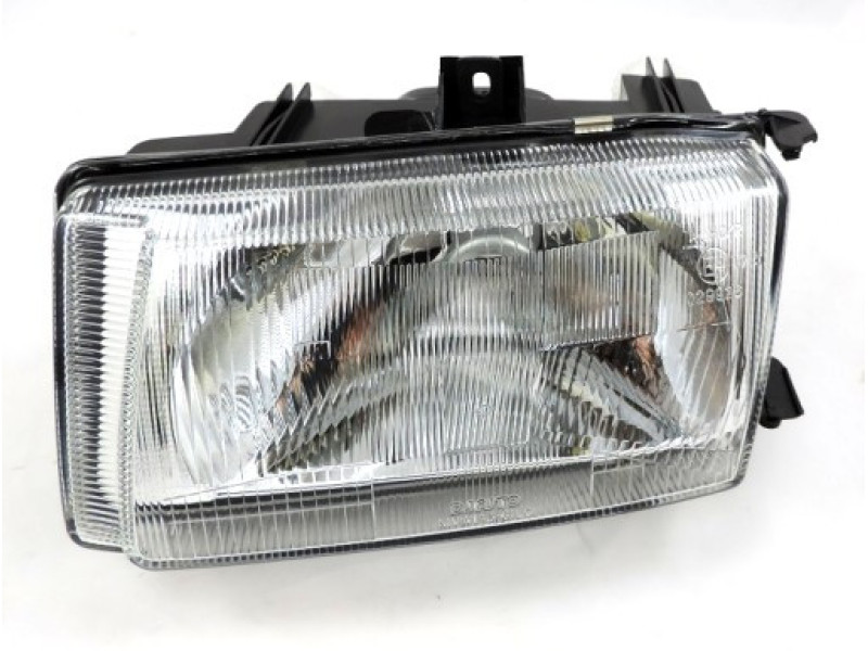 Фара VW Caddy 95-99 права TYC 6K5941016