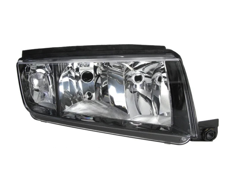 Фара права Skoda Fabia -05 (TYC)