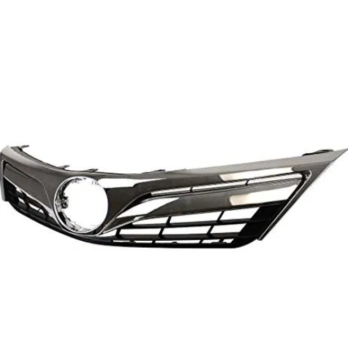 Решітка радіатора Toyota Camry (XV50) 2012-2014 (Signeda) 5310106560