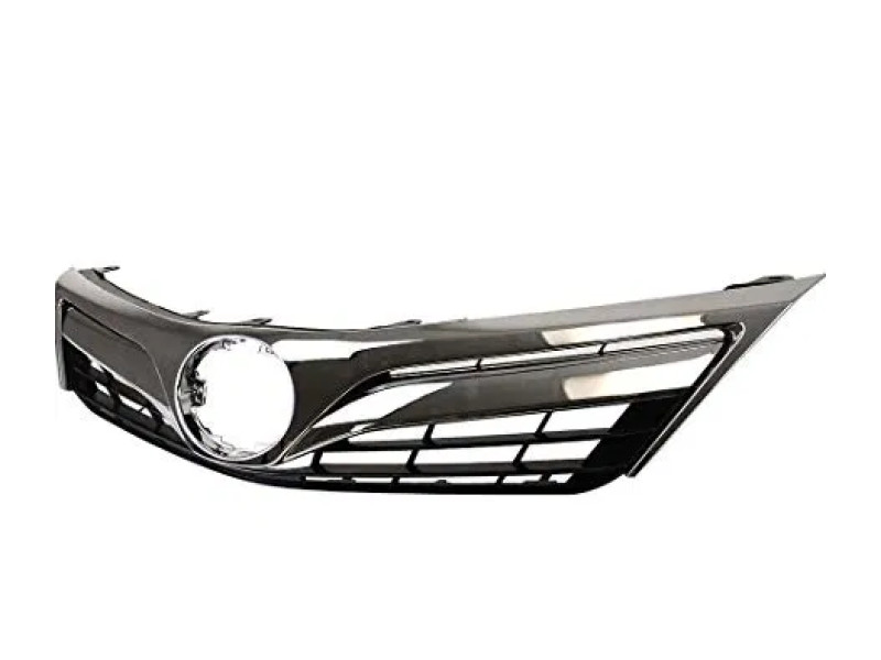 Решітка радіатора Toyota Camry (XV50) 12-14 (Signeda) 5310106560