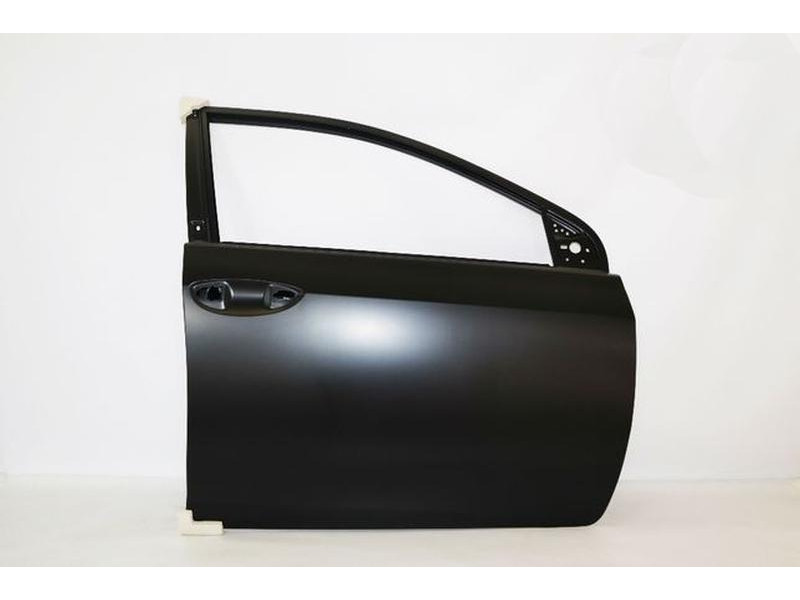 Двері передні праві Toyota Corolla 2007-2013 FPS 6700102290