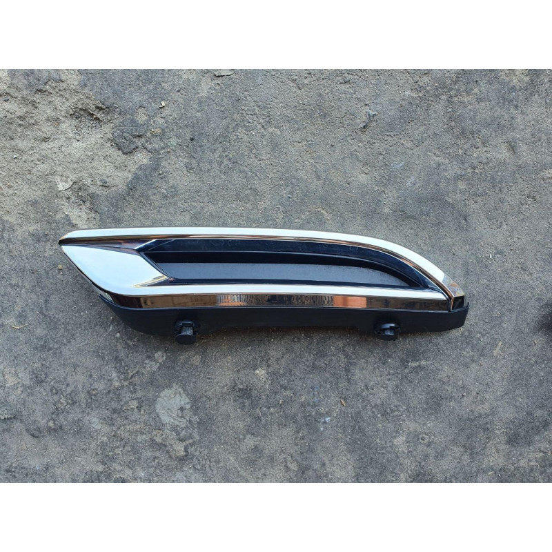 Накладка бампера задня права Toyota Corolla E21 2018-2020 оригінал (б/в)