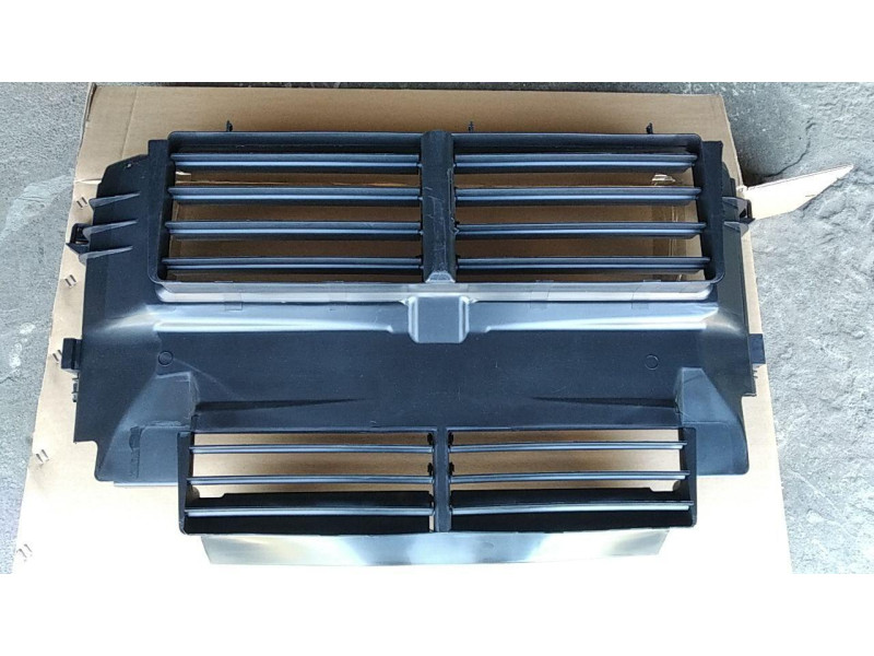 Жалюзі радіатора Ford Focus 4 18- (Тайвань) JX6BA16E146B1G