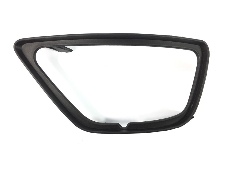 Кронштейн лівий протитуманної фари Ford Focus 98-04 Elit 1208011