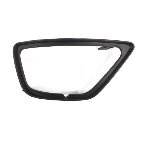 Кронштейн правий протитуманної фари Ford Focus 1998-2004 Elit 1208010