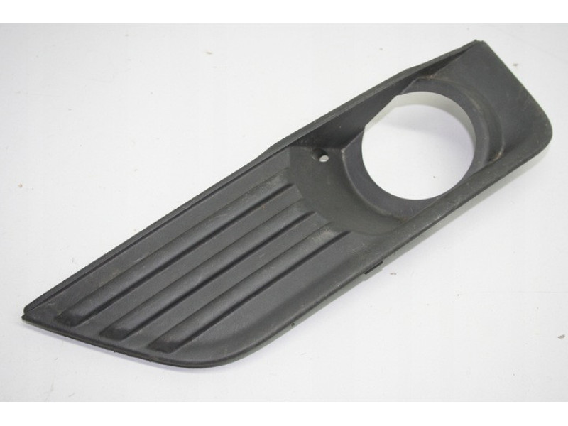 Решітка переднього бампера ліва Ford Focus 2 05-08 (Elit) 4M5119953AE