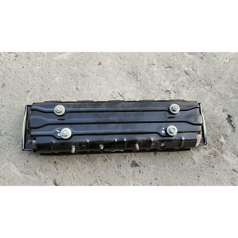 Подушка безпеки колін передня права Dodge Dart 13-16 airbag колін пасажира аирбег 5057857AC