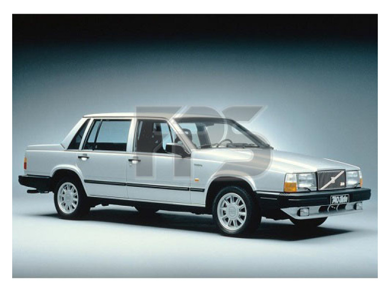 Лобове скло Volvo 740/760/940 83-96 (XYG)