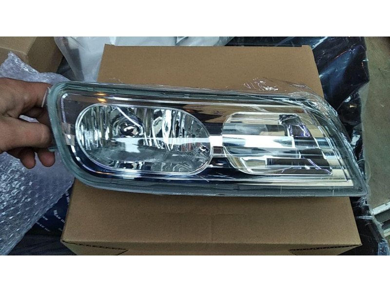 Протитуманна фара Acura MDX 06-13 права (FPS) 1 лампа