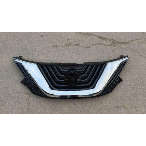 Решітка радіатора Nissan Murano Z52 2015-2019 (TW) хром.накладка 623105AA0A