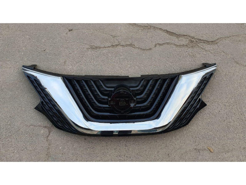 Решітка радіатора Nissan Murano Z52 15-19 (TW) хром.накладка 623105AA0A