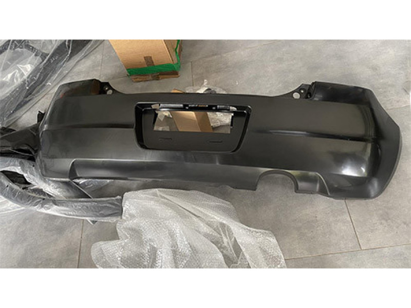 Бампер задній Suzuki Swift 2007-2009 FPS 7181172K00799