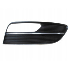 Решітка бампера права (з отв.   молдинг) Audi A3 12-16 хетчбек (FPS)