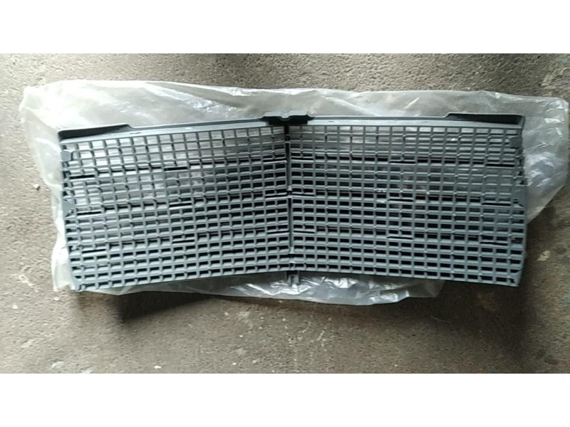 Решітка радіатора Mercedes Benz S Class (W126) 81-91 (Elit) 1268800883