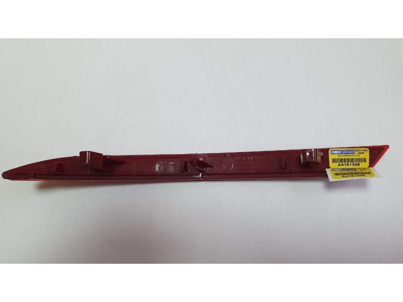 Свіітловідбивач в задній бампер правий VW Jetta 6 11-14 USA (Depo) 5C6945106