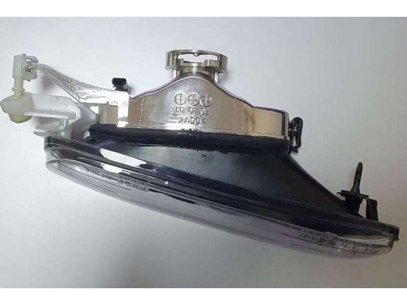 Протитуманна фара права BMW 3 (E46) 01-05 (Depo) 63178361952