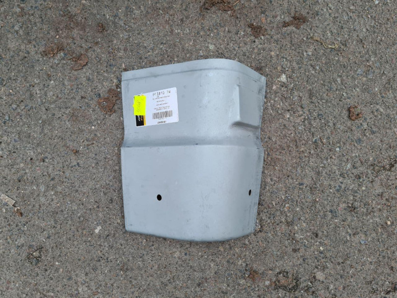 Кут задньої панелі лівий Mercedes T1 Bus 207-410 77-95 (PL)