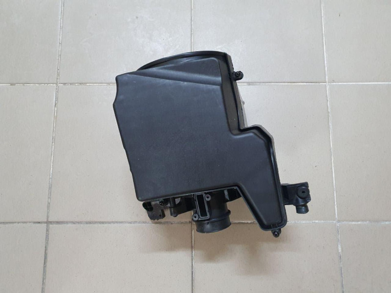 Корпус повітряного фільтра Ford Focus 3 2011-2018 двигун 1.6L Signeda AV619600CF