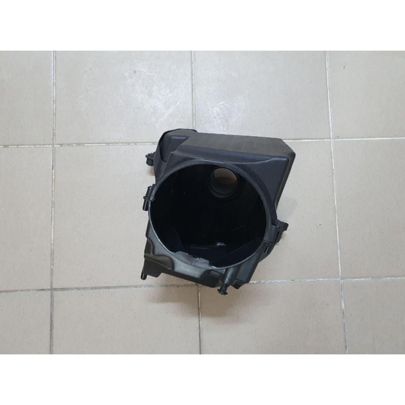 Корпус повітряного фільтра Ford Focus 3 2011-2018 двигун 1.6L Signeda AV619600CF