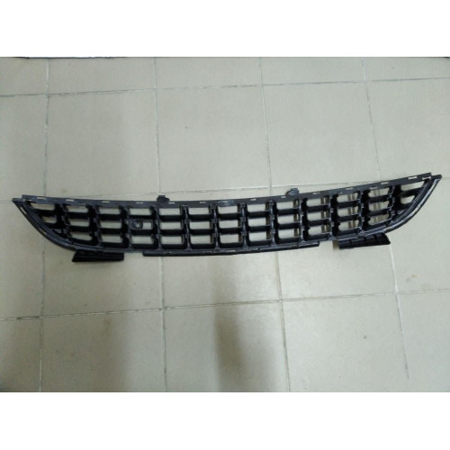Решітка переднього бампера Opel Corsa D 2011-2014 (Elit) 1400871