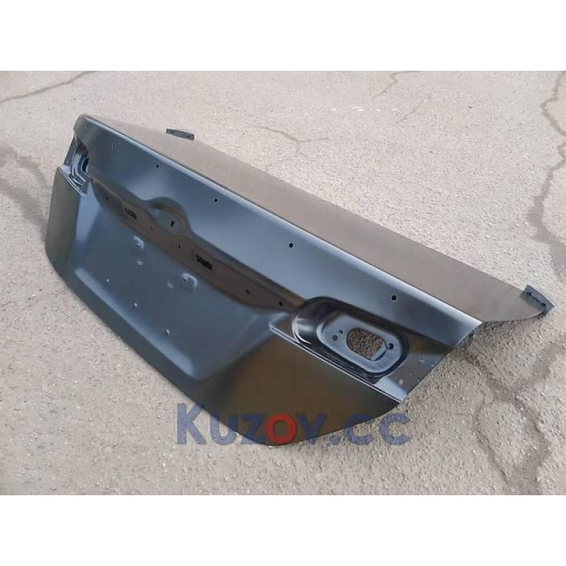 Кришка багажника під спойлер Toyota Camry SE V50 2011-2014 FPS 6440106630