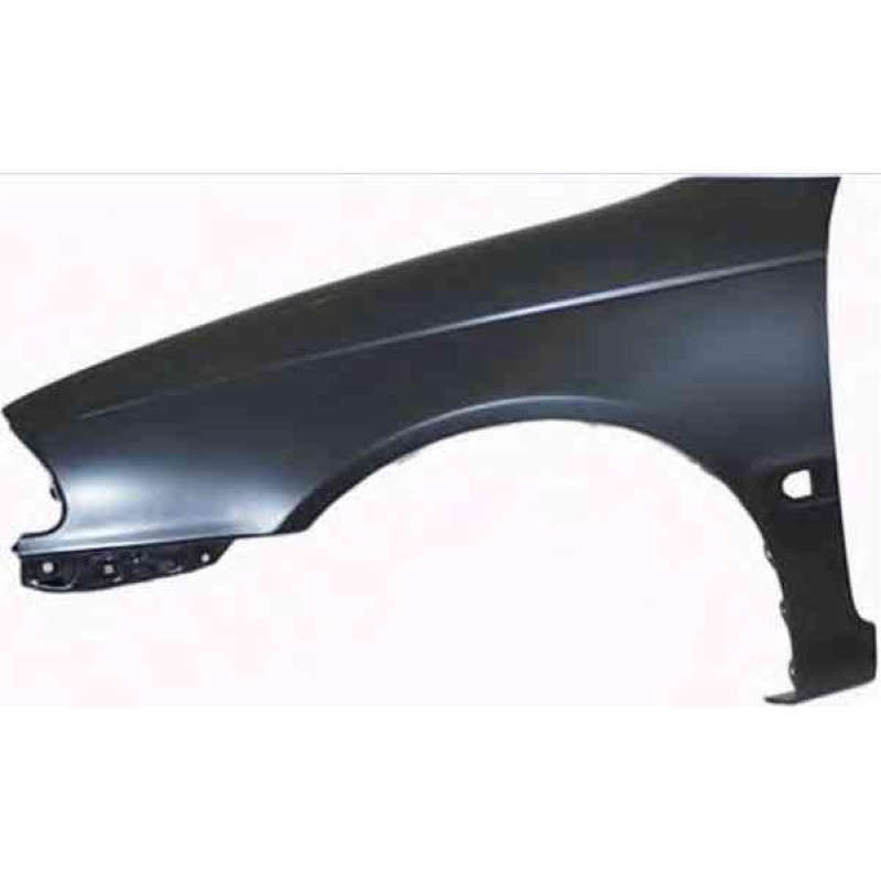 Крило переднє праве Toyota Avensis T22 97-02 (з отв.) (FPS) 5381105030