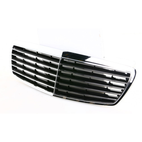 Решітка радіатора Mercedes E-Class W211 2002-2006 (Avantgarde) комплект FPS 2118800583