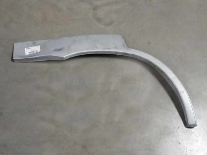 Арка задня права Mitsubishi Outlander 1 03-09 (PL)