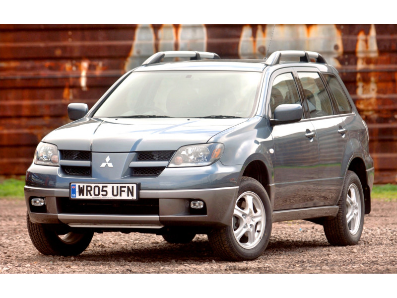 Арка задня права Mitsubishi Outlander 1 03-09 (PL)