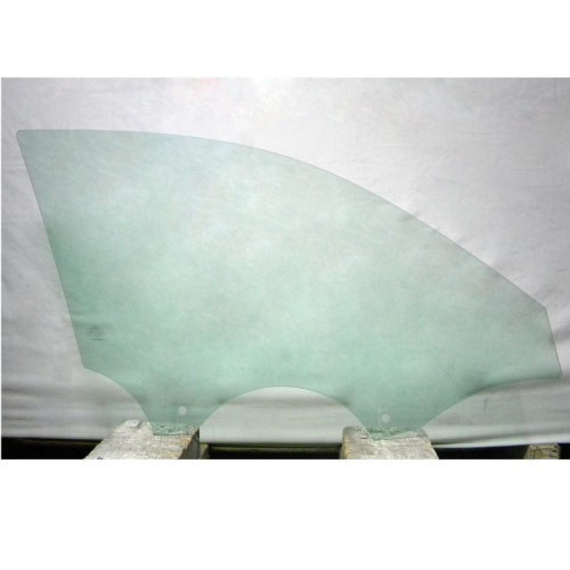 Скло дверне переднє ліве Audi A3 12-20 хетчбек 5 дв. (XYG)