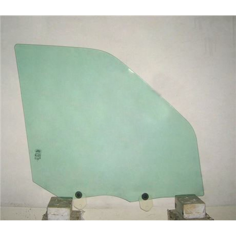 Скло дверне переднє ліве Land Rover Range Rover Sport 05-13 (XYG)