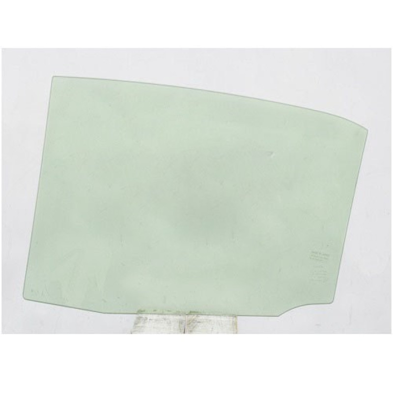 Бічне скло задніх дверей праве Toyota Camry V70 17- (XYG)