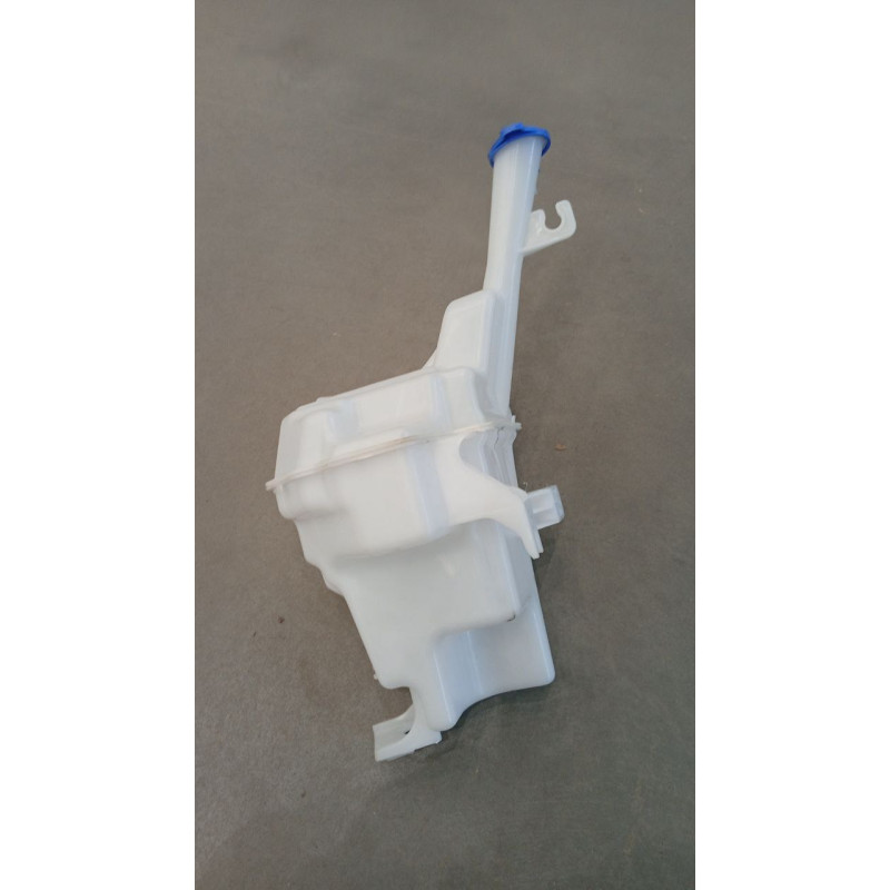 Бачок омивача Hyundai Accent 4 2011-2015 FPS 986201R010, 986204L000