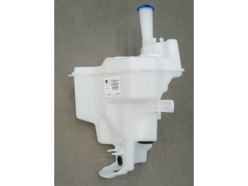 Бачок омивача без насоса з отвором під датчик Hyundai i30 2012-2016 Китай