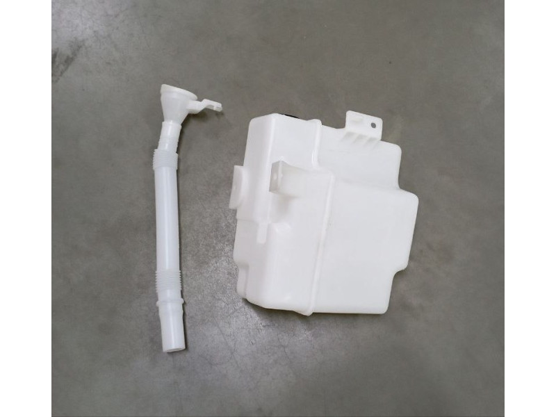 Бачок омивача Mitsubishi Outlander 07-12 Tempest 860A094