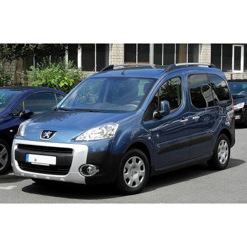 Бампер передній під велику накладку Citroen Berlingo II / Peugeot Partner II 2008-2012 FPS 2035904